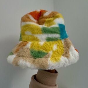 Retro Fuzzy Bucket Hat
